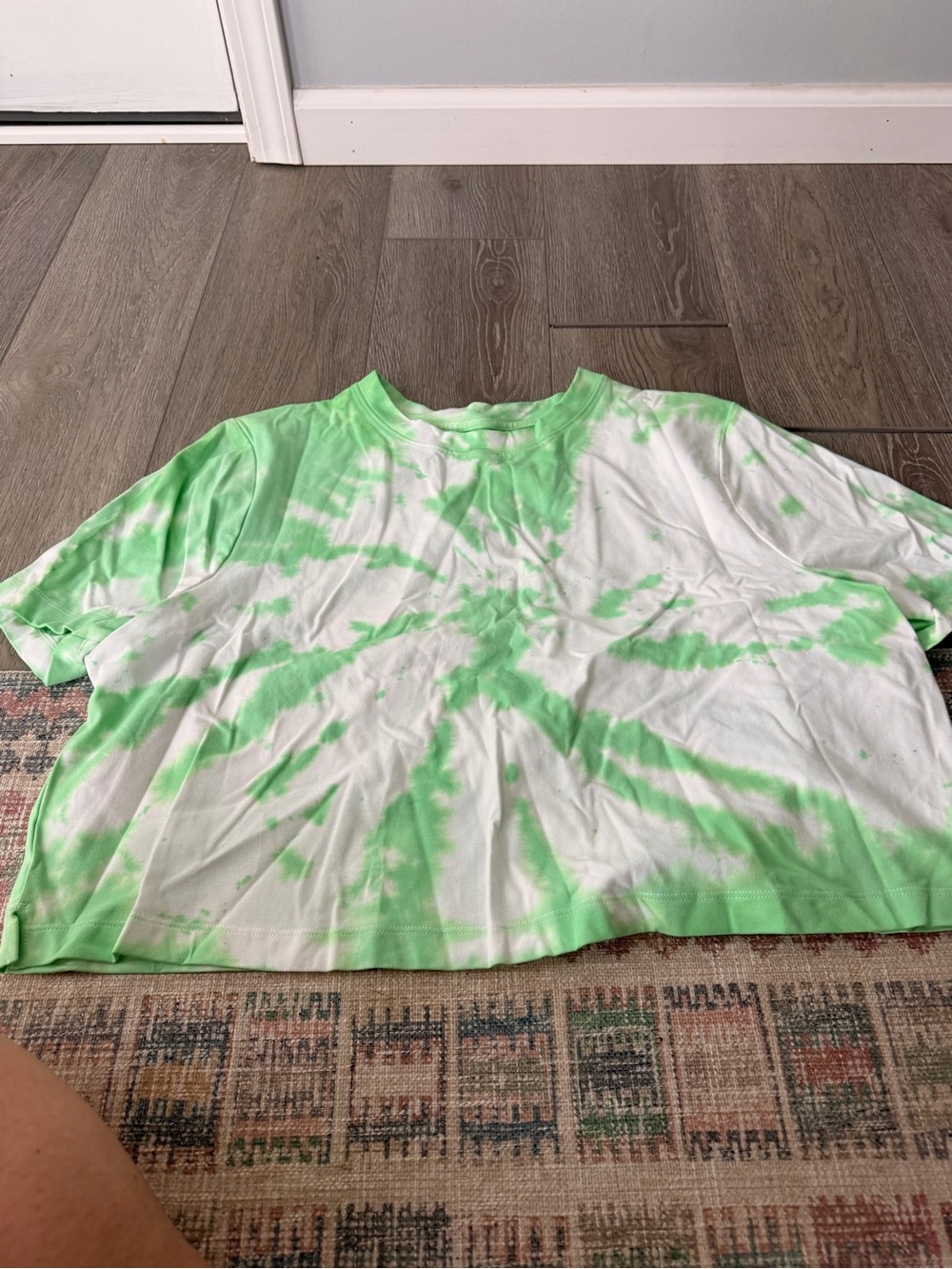 a new day Green and White Tie-Dye Crop Tee
